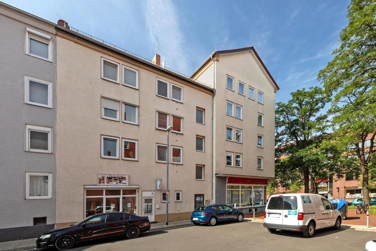 M&m Living In Apartment Hannover